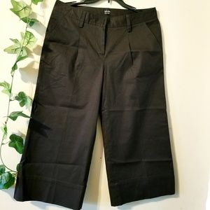 nicole by nicole miller short pants size 6